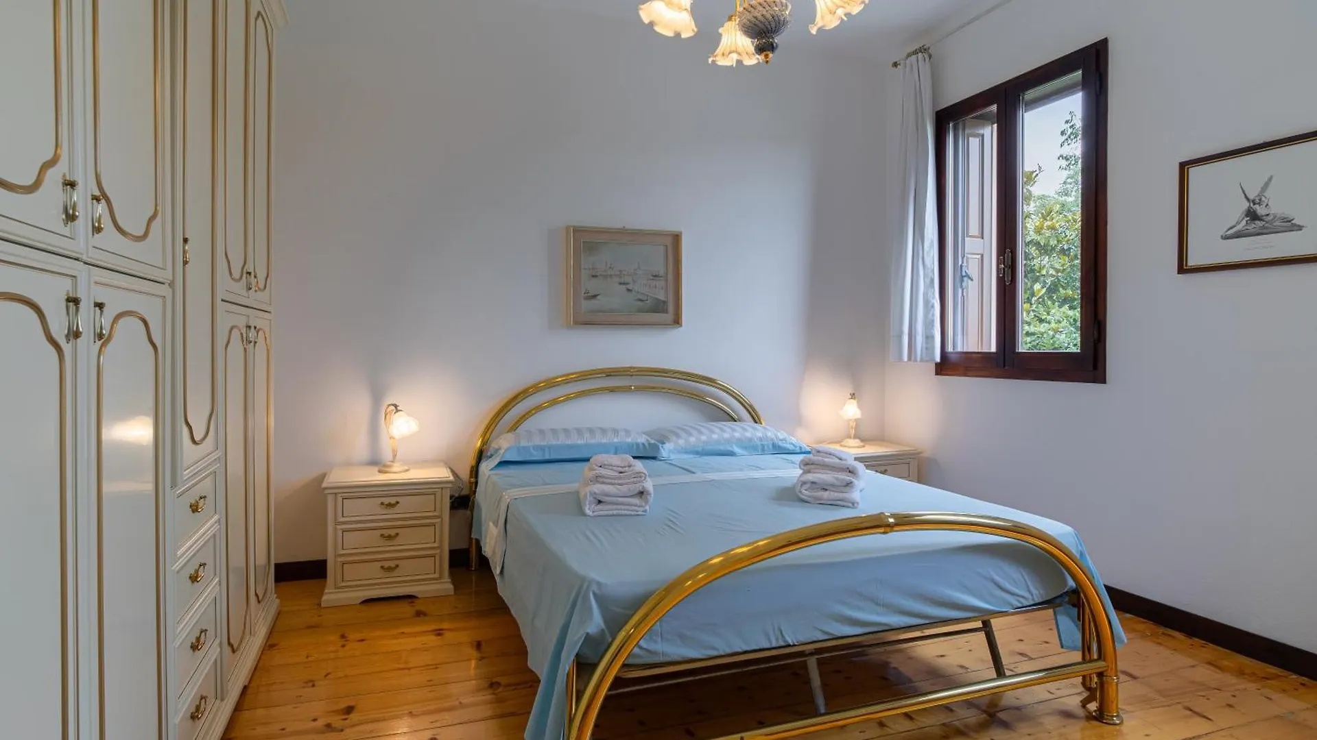 B&B Da Monsignore Crespano del Grappa 0*,