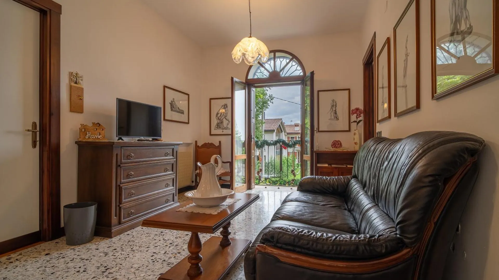 Crespano del Grappa B&B Da Monsignore לינה וארוחת בוקר Crespano del Grappa